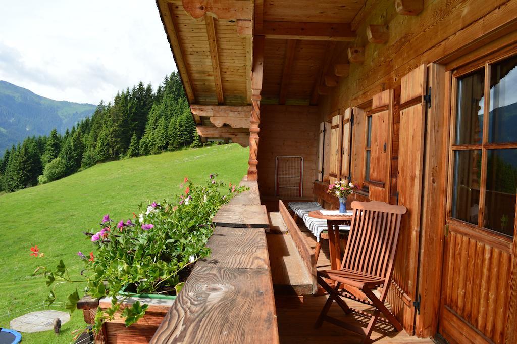 Villa Biobauernhof Fleckl à Hopfgarten im Brixental Chambre photo